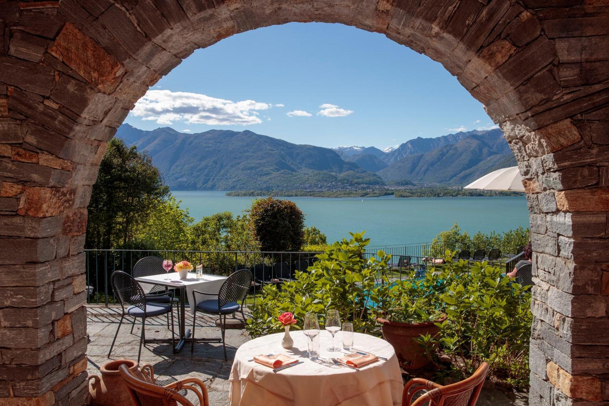 Bellavista Swiss Quality Hotel Gambarogno Екстериор снимка