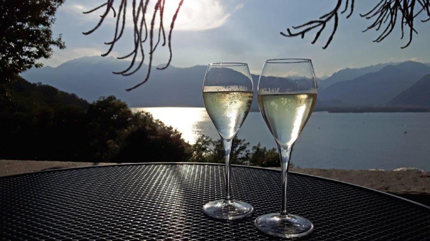 Bellavista Swiss Quality Hotel Gambarogno Екстериор снимка